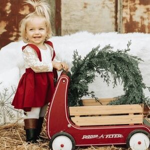 BAILEYS BLOSSOMS EUC/NWOT Christmas Holiday Removable Suspender Skirt